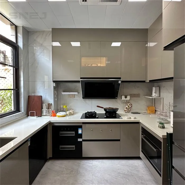 Luxury Modern Gloss Cabinets